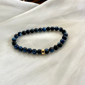 Blue Kyanite Stretch Bracelet in 6 or 8mm, Denim Blue Bracelet, Gold Filled, 7"in