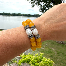 Load image into Gallery viewer, Yellow Jade Beads &amp; Freshwater Pearl Stretch Bracelet with Sparkly Rhinestones, Gunmetal Plated,7&quot;
