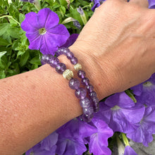 Cargar imagen en el visor de la galería, AAAA+ Amethyst Bracelet in 6 or 8mm, February Birthstone, Gold Filled, 7&quot;in
