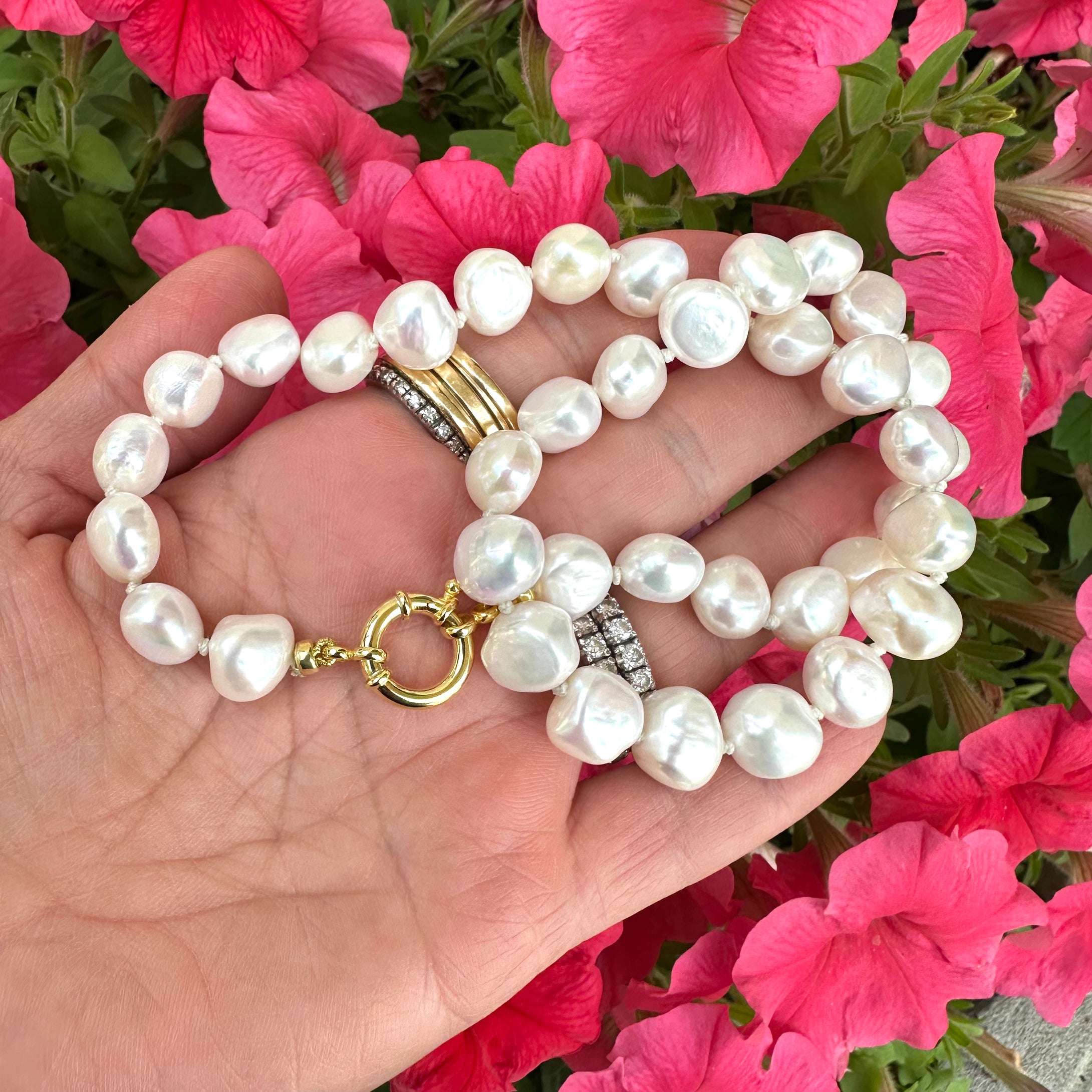 Small Baroque Pearl Classic Necklace