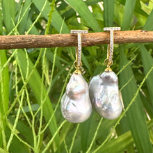 Lade das Bild in den Galerie-Viewer, Grey Baroque Pearl Dangle Earrings, Cz Pave Gold Vermeil Plated Sterling Silver Hoops, Large Gray Freshwater Pearl Drop Earrings Pearls are 24mm long -drops 45mm approx
