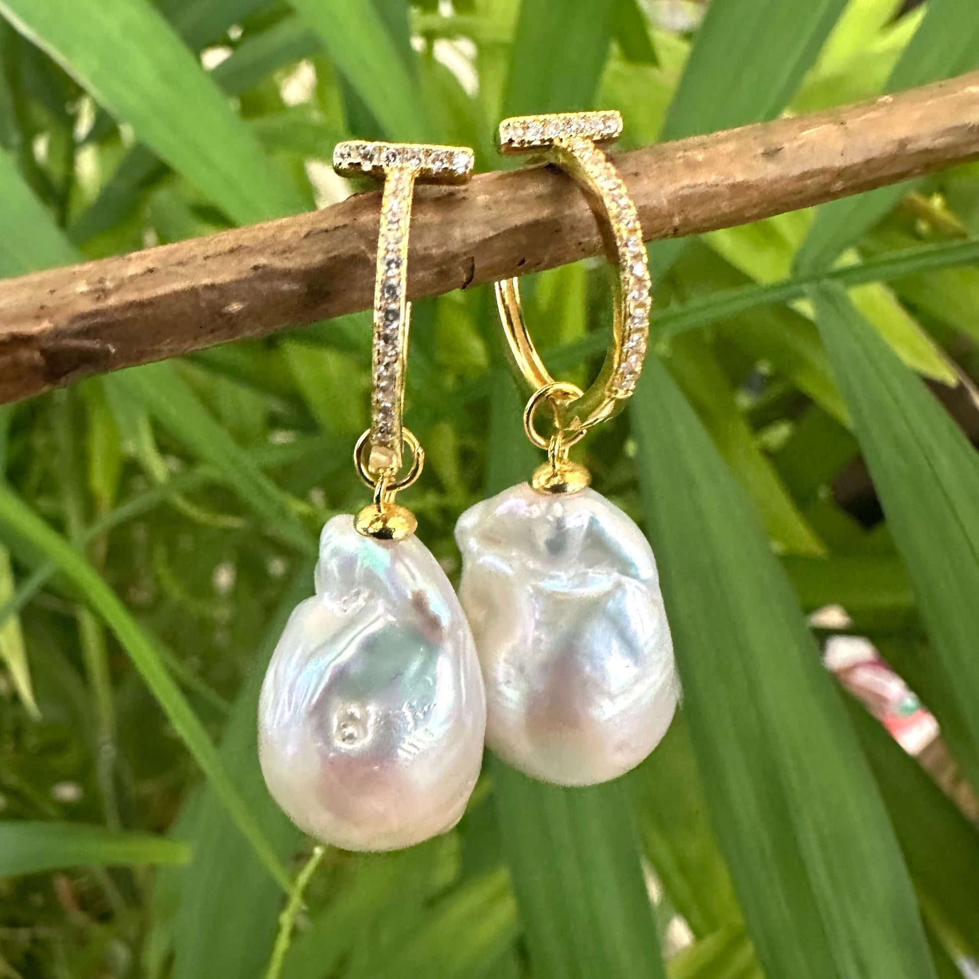White Baroque Pearl Earrings – gold close-up showing natural baroque shape and shine