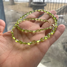 Carica l&#39;immagine nel visualizzatore di Gallery, Faceted Peridot Beads Choker Necklace, beads are  oval shaped and slightly graduated, light Olive Green Peridot Jewelry, Gold Filled closure and details, 17&quot;inches long, August Birthstone, best Birthday Gift For Her, Minimalist Jewelry
