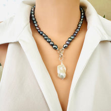 Cargar imagen en el visor de la galería, Black Pearl Necklace with White Baroque Pearl Removable Pendant, Silver, 18&quot;
