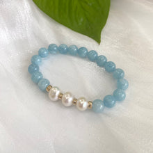 Lade das Bild in den Galerie-Viewer, Aquamarine &amp; Freshwater Pearl Bracelet, March Birthstone, Gold Filled, 7&quot;inches, 8mm Beads
