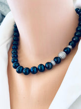 Load image into Gallery viewer, Navy Blue Pearl Chunky Necklace with Zircons Pave Silver Details, 18&quot;
