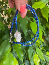 Cargar imagen en el visor de la galería, Lapis Lazuli &amp; Baroque Pearl Necklace
