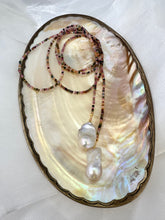 Cargar imagen en el visor de la galería, Multi Tourmaline &amp; two Baroque Pearls Lariat Necklace
