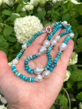 Cargar imagen en el visor de la galería, Arizona Turquoise and Fresh Water Baroque Pearl Necklace
