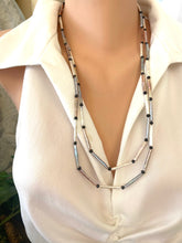 Cargar imagen en el visor de la galería, White, Pink and Grey Stick Pearls with Black Spinel Long Layering Necklace
