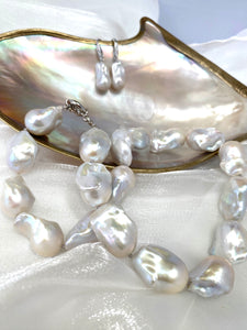 Baroque Pearl Chunky Necklace, Silver Marine Closure, 18"inches