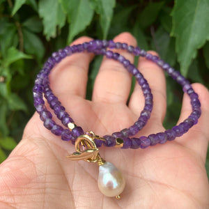 Amethyst beaded necklace with gold plated toggle clasp