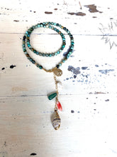 Cargar imagen en el visor de la galería, Mini African Turquoise Necklace with Gold Filled Starfish and Shell Pendant, Summer Necklace
