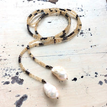 Cargar imagen en el visor de la galería, Ombre Citrine &amp; Pyrites w Baroque Pearls Open Lariat Necklace
