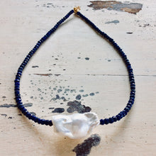 Cargar imagen en el visor de la galería, Princess Necklace Lapis Lazuli with Large Baroque Pearl
