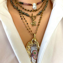 Cargar imagen en el visor de la galería, Tourmaline Collar Necklace w Freshwater Pearl, Gold Filled Details, 13&quot;in
