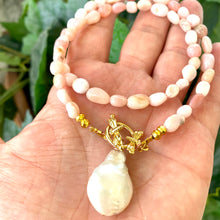 Cargar imagen en el visor de la galería, Genuine Pink Opal Baroque Beads with Honey Bees Toggle Clasp and White Baroque Pearl, Opal Jewelry
