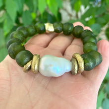Load image into Gallery viewer, Elegant Chunky Pearl and Recycled Glass Stretch Bracelet with Olive Green Accents
