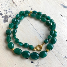 Cargar imagen en el visor de la galería, Emerald Smooth Oval Beads Necklace, Vermeil, 19.5&quot;in, May Birthstone
