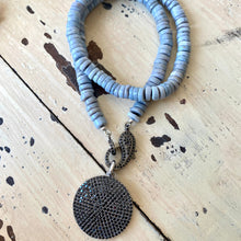 Lade das Bild in den Galerie-Viewer, Oregon Blue Opal Candy Necklace w Black Spinel Pave, Oxidized Silver, 17.5&quot;in
