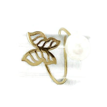 Cargar imagen en el visor de la galería, Solid Gold 18K Minimalist Butterfly Pearl Ring
